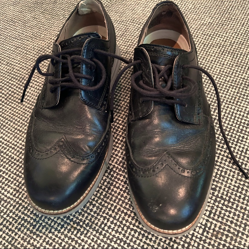 Cole Haan Men’s 7W (Women’s 9)